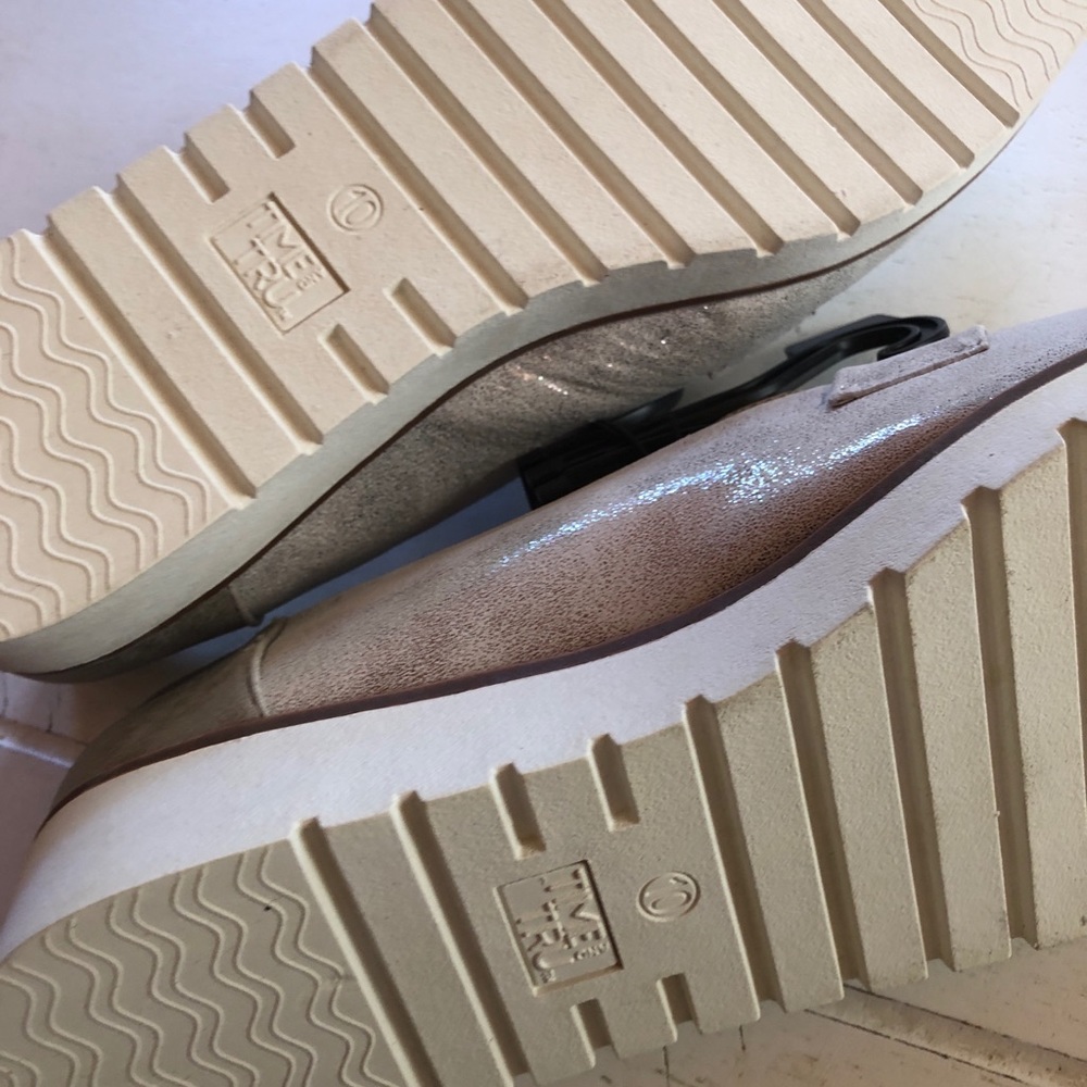 Women’s dress shoe